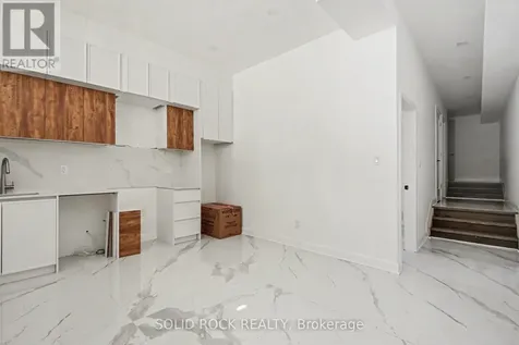826 Alpine Avenue Ottawa ON K2B 5R6