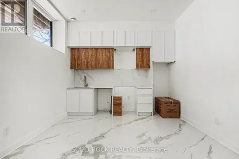 826 Alpine Avenue Ottawa ON K2B 5R6