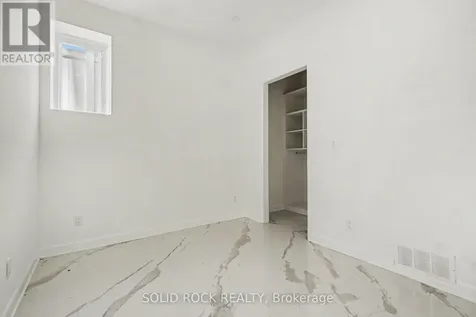 826 Alpine Avenue Ottawa ON K2B 5R6