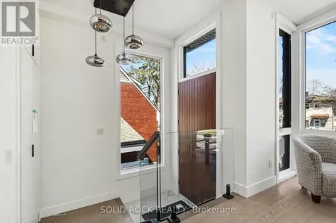 826 Alpine Avenue Ottawa ON K2B 5R6