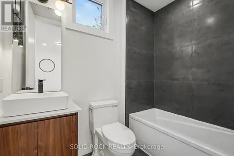 826 Alpine Avenue Ottawa ON K2B 5R6