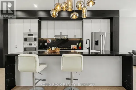 826 Alpine Avenue Ottawa ON K2B 5R6