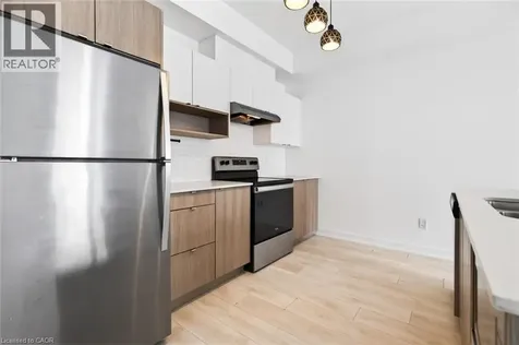 1121 Cooke Boulevard Burlington ON L7T 0C3