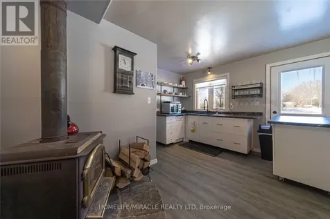 2293 Coopers Falls Road Ramara ON L0K 2B0