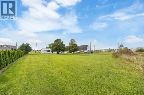 7882+7884 Rawlings Road Lambton Shores ON N0N 1J0