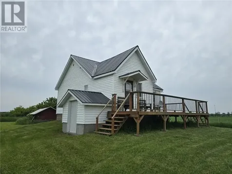 916 Campbell Road Evansville ON P0P 1E0