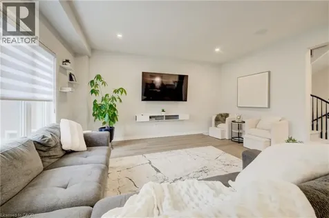 36 Alicia Crescent Thorold ON L3C 7M5