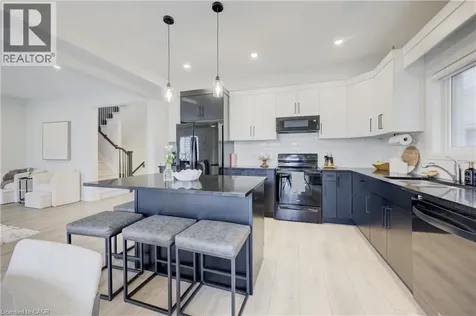 36 Alicia Crescent Thorold ON L3C 7M5