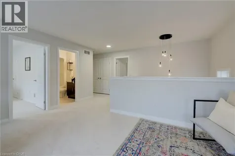 36 Alicia Crescent Thorold ON L3C 7M5