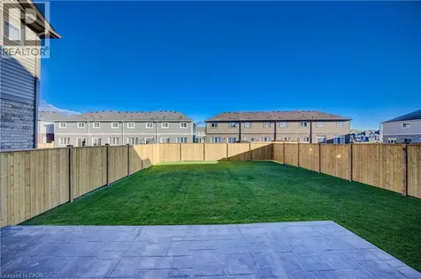 36 Alicia Crescent Thorold ON L3C 7M5