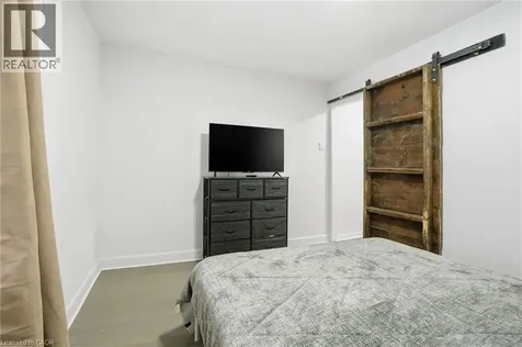 4 Hilda Street St. Catharines ON L2S 1Z8