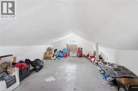 4 Hilda Street St. Catharines ON L2S 1Z8