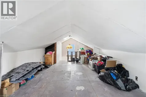 4 Hilda Street St. Catharines ON L2S 1Z8