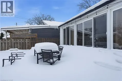 4 Hilda Street St. Catharines ON L2S 1Z8