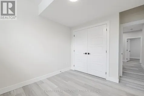 109 Ross Street St. Thomas ON N5R 3X8