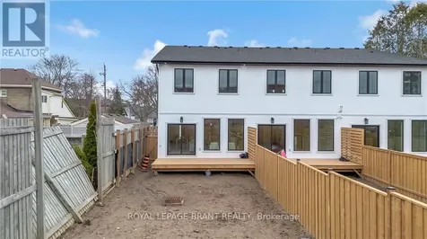 105 Winniett Street Brantford ON N3T 1N1