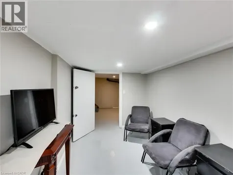 44 Francis Street Hamilton ON L8L 3V3