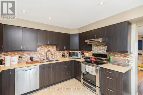443 Eleventh Road East Hamilton ON L8J 3N4