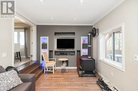 443 Eleventh Road East Hamilton ON L8J 3N4