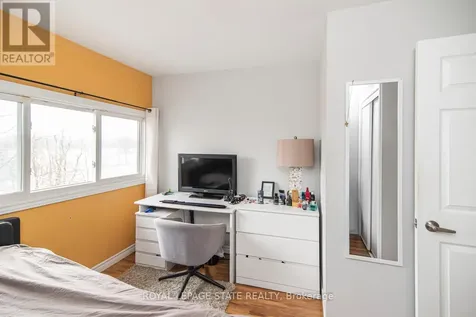 443 Eleventh Road East Hamilton ON L8J 3N4