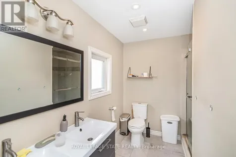 443 Eleventh Road East Hamilton ON L8J 3N4
