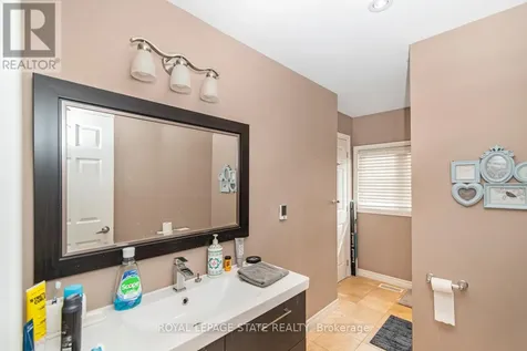 443 Eleventh Road East Hamilton ON L8J 3N4