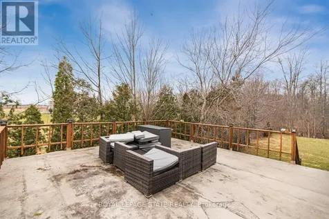 443 Eleventh Road East Hamilton ON L8J 3N4
