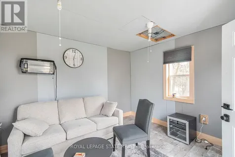 443 Eleventh Road East Hamilton ON L8J 3N4