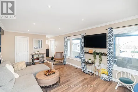 443 Eleventh Road East Hamilton ON L8J 3N4