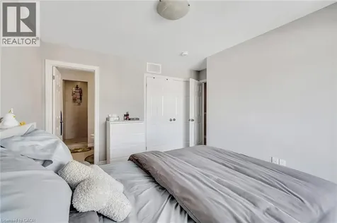 106 Lomond Lane Kitchener ON N2R 0T6