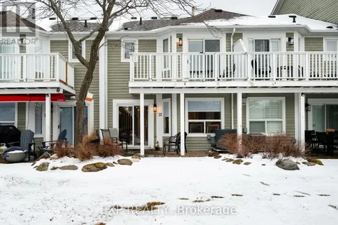 22 Cranberry Surf Collingwood ON L9Y 5C4