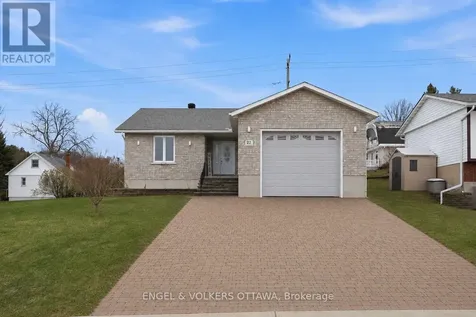 27 Ivy Avenue Renfrew ON K7V 4C9