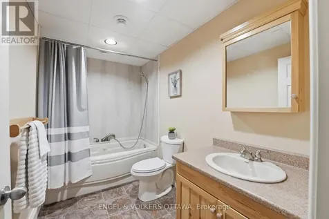 27 Ivy Avenue Renfrew ON K7V 4C9