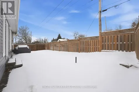27 Ivy Avenue Renfrew ON K7V 4C9