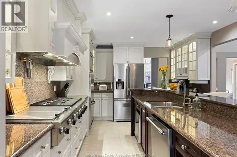 606 George Kennedy Way Lakeshore ON N8L 0Z9