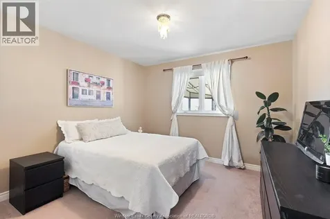 606 George Kennedy Way Lakeshore ON N8L 0Z9