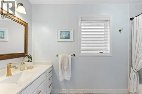 606 George Kennedy Way Lakeshore ON N8L 0Z9