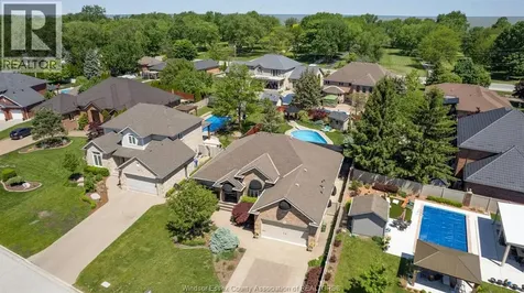 606 George Kennedy Way Lakeshore ON N8L 0Z9
