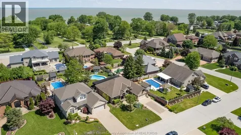 606 George Kennedy Way Lakeshore ON N8L 0Z9