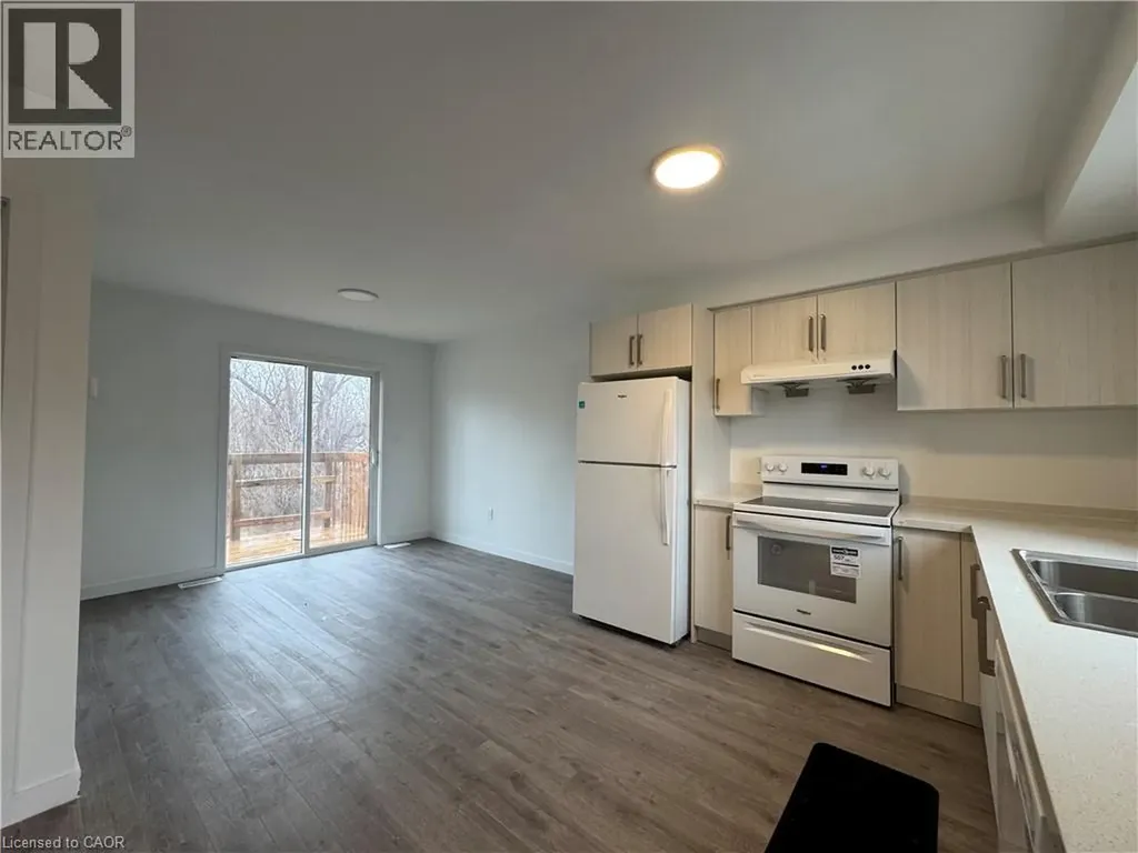 127 Highriver Trail Welland ON L3C 0H6