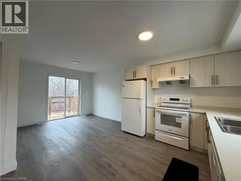 127 Highriver Trail Welland ON L3C 0H6