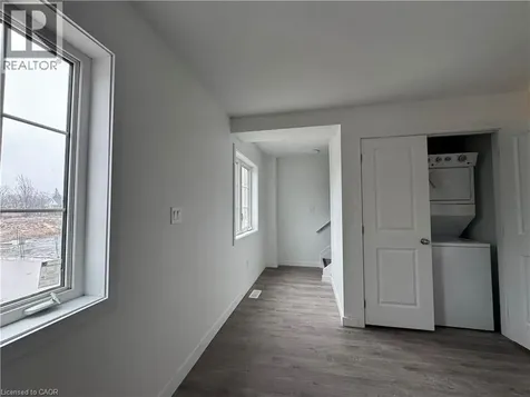 127 Highriver Trail Welland ON L3C 0H6