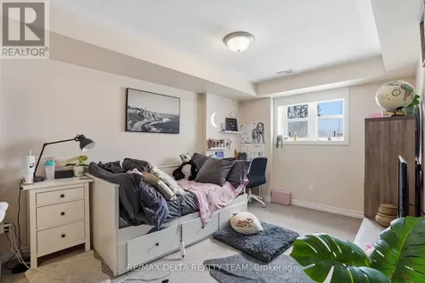 2333 Esprit Drive Ottawa ON K4A 0T4