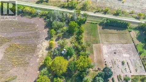 108 Baldwin Avenue Brantford ON N3S 1H7