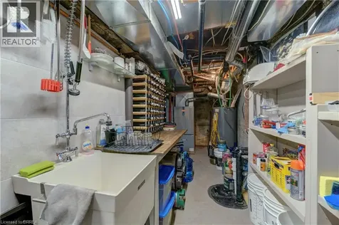 60 Colborne Street West Brantford ON N3T 1K5