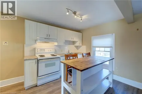 60 Colborne Street West Brantford ON N3T 1K5