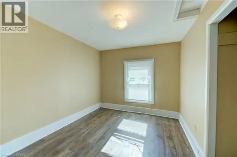 60 Colborne Street West Brantford ON N3T 1K5