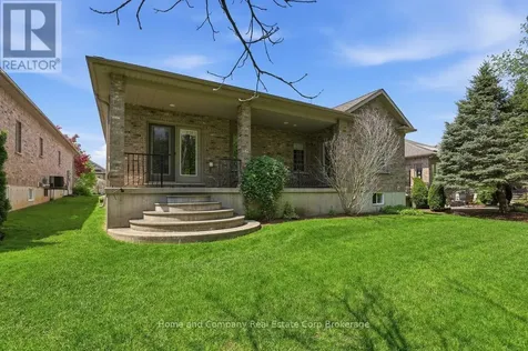 28 North Pointe Drive Stratford ON N5A 8C3