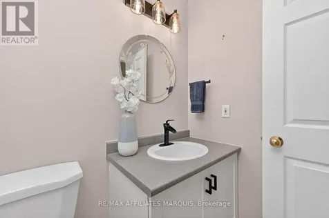 10 Armstrong Drive Smiths Falls ON K7A 5H8