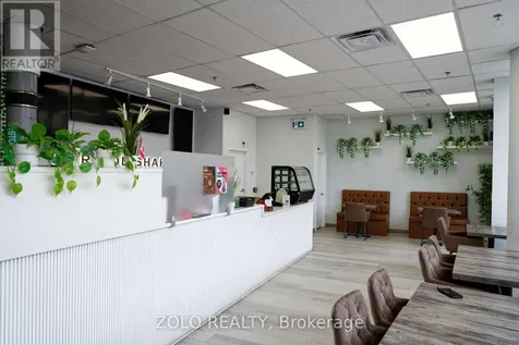 1050 Bank Street Ottawa ON K1S 3X2